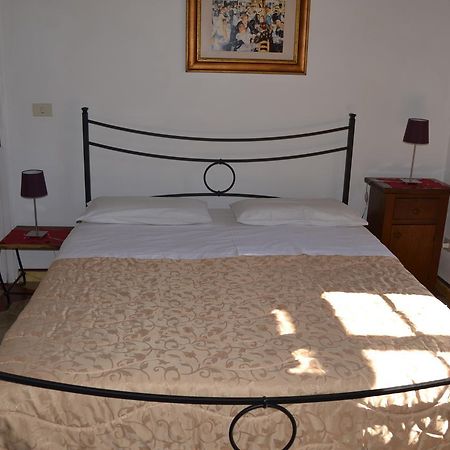 فندق سيينافي  La Casa Di Antonella المظهر الخارجي الصورة